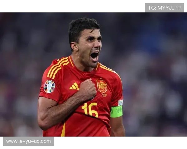 罗德里巩固曼城中场核心,统领攻防节奏 罗德里巩固曼城中场核心,统领攻防节奏